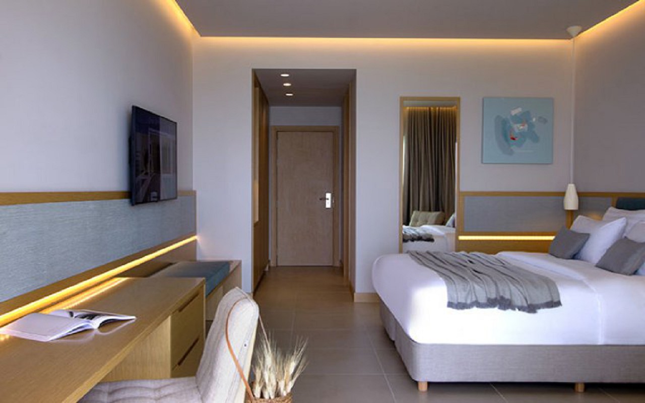 deluxe-room-lateral-sea-view_3219