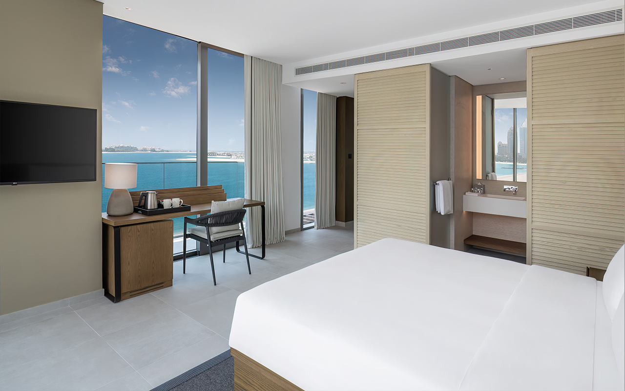 Radisson-Beach-Resort-Premium-Corner-Room_3