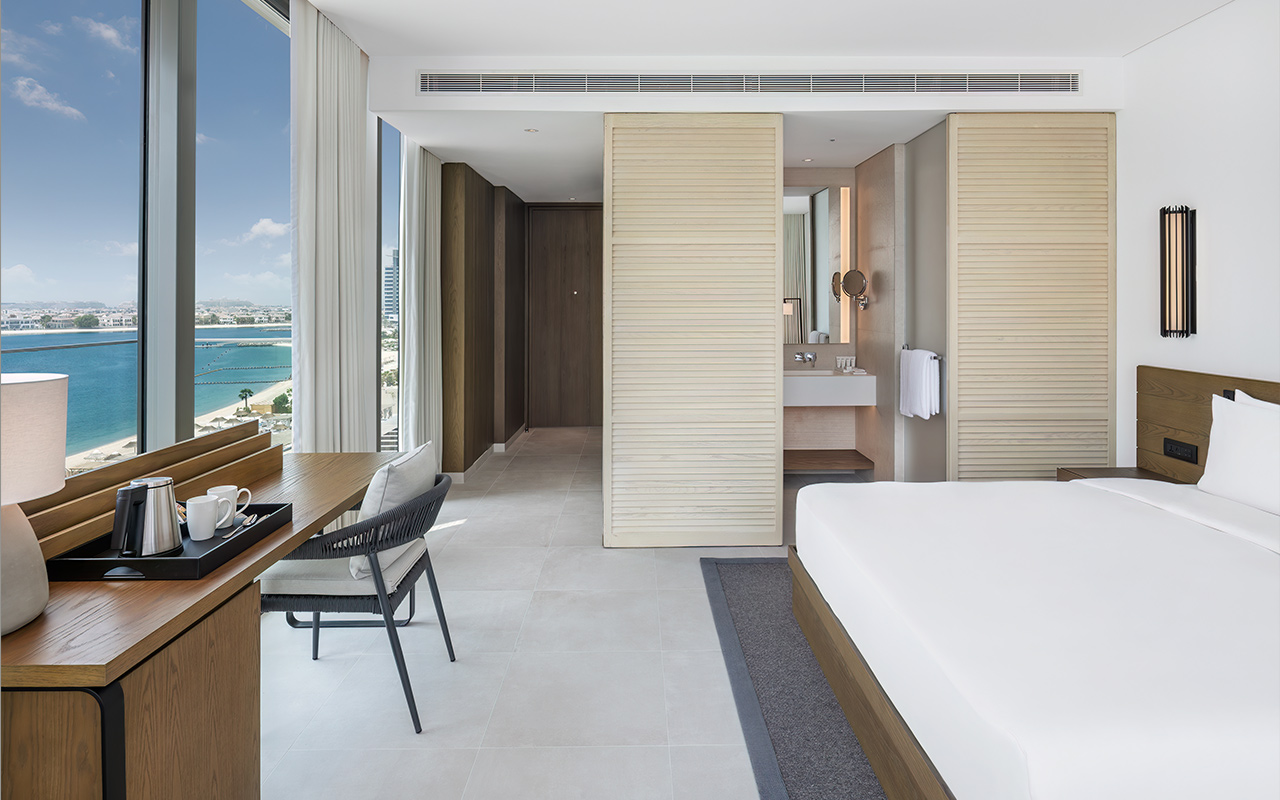 Radisson-Beach-Resort-Premium-Corner-Room_4