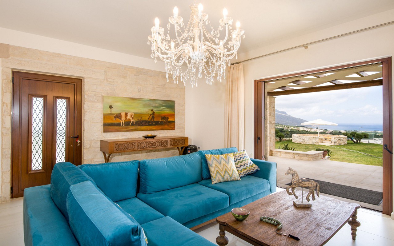 villa-aloni-living-room-view