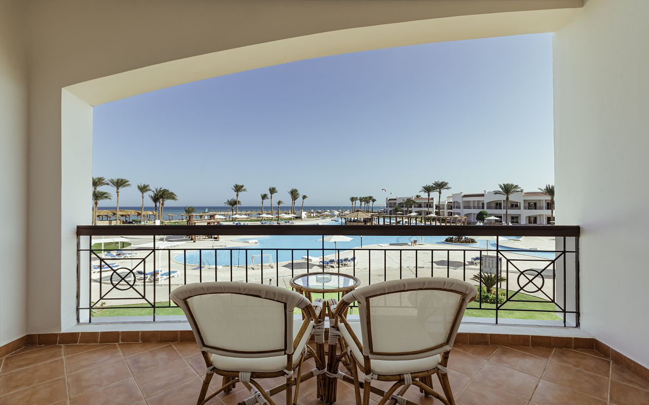 Rooms Balcony Pool View