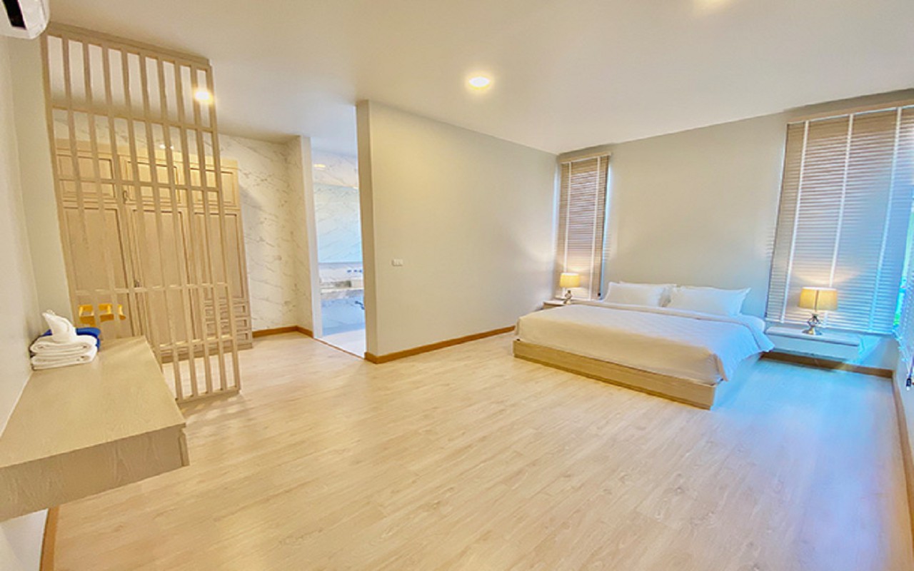 3-bedroom-signature-beachfront-pool-villa01