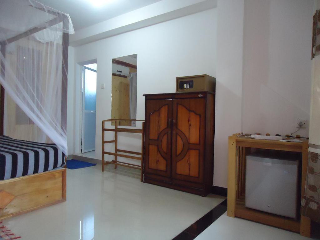 Deluxe Room 2