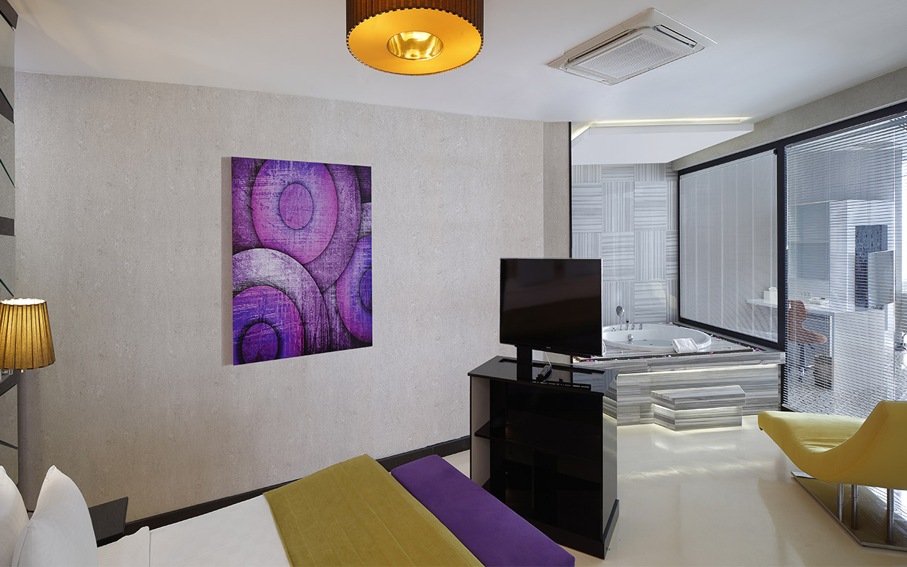 Penthouse (1)