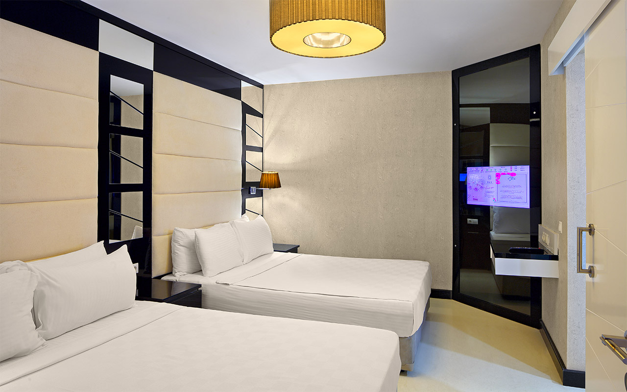 Penthouse (3)