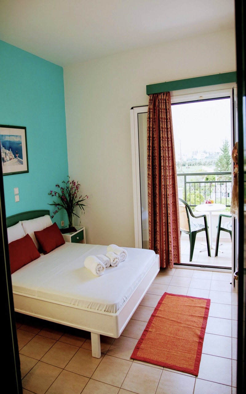 Room-3f-scaled (1)